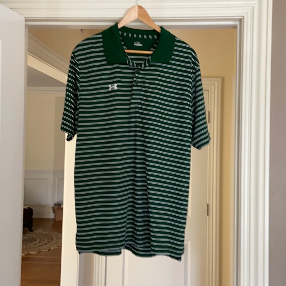 Under Armour men’s short-sleeve golf shirt size L.